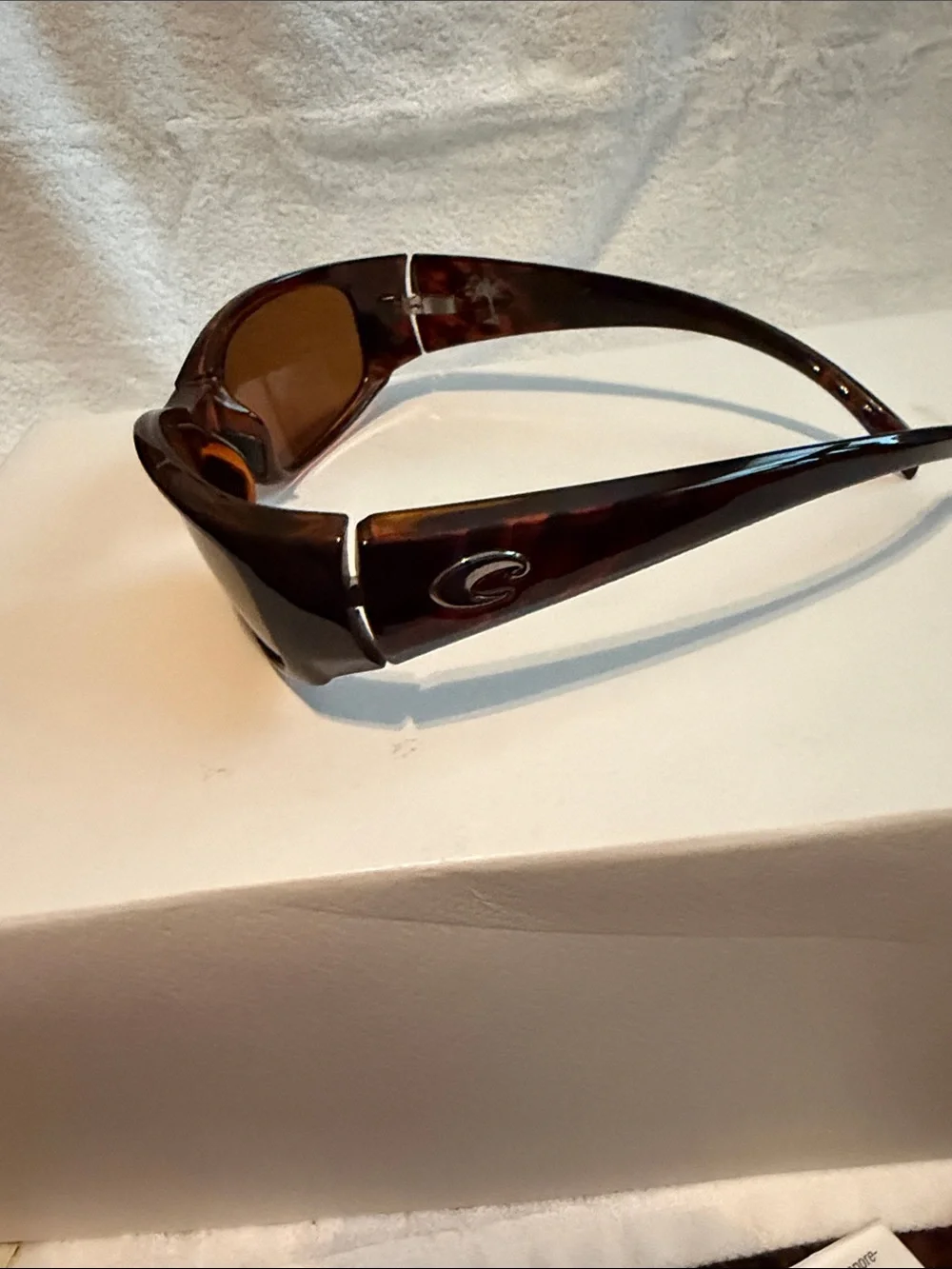Kenny Chesney Costa Men’s Wrap Sunglasses in Tortoise Frame with Brown Lenses